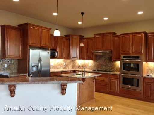 10548 Ridgecrest Dr - Photo 3 of 20