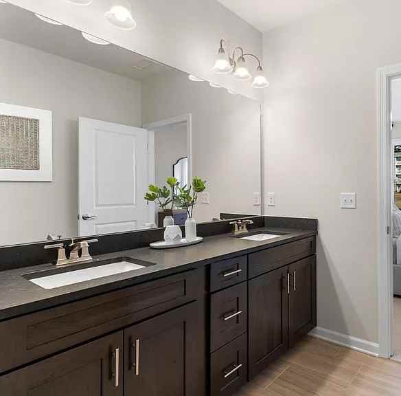 Culvert Dr #110 - Photo 4 of 8