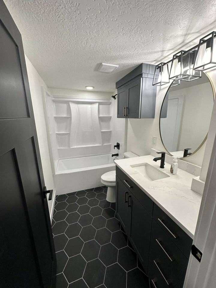 131 N 1225 W - Photo 5 of 12