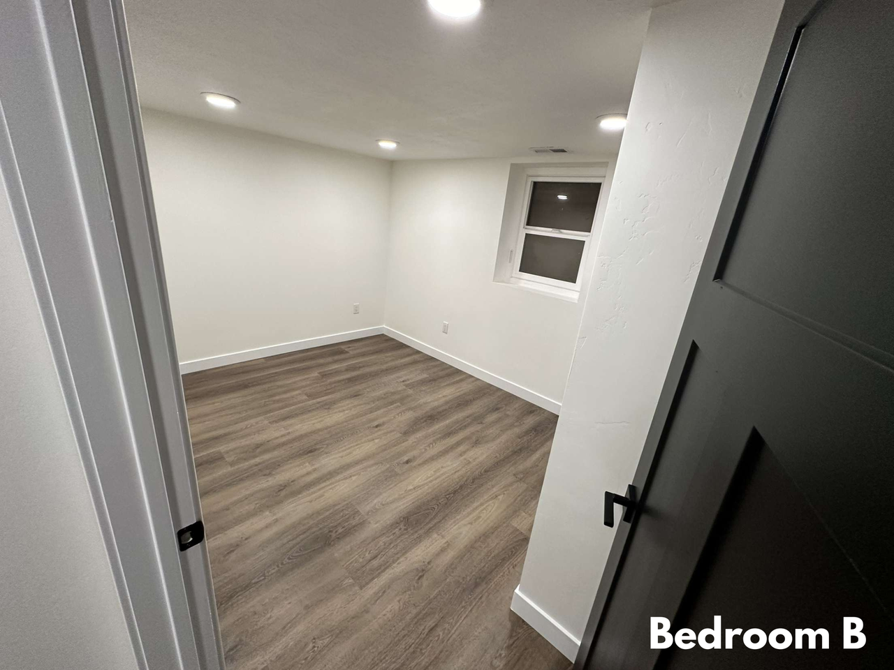 131 N 1225 W - Photo 4 of 12