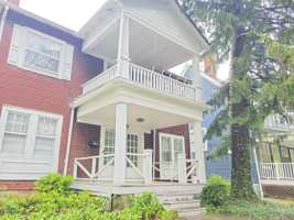 featured image of 2296 Grandview Ave #2