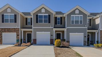 featured image of 1253 Adrian Ct