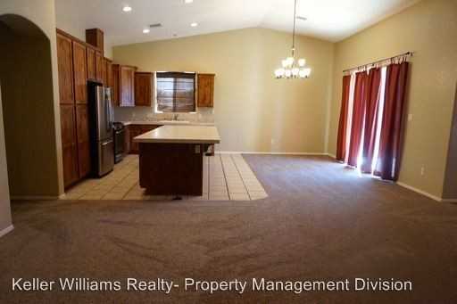 2792 S Aurora Ave - Photo 3 of 26