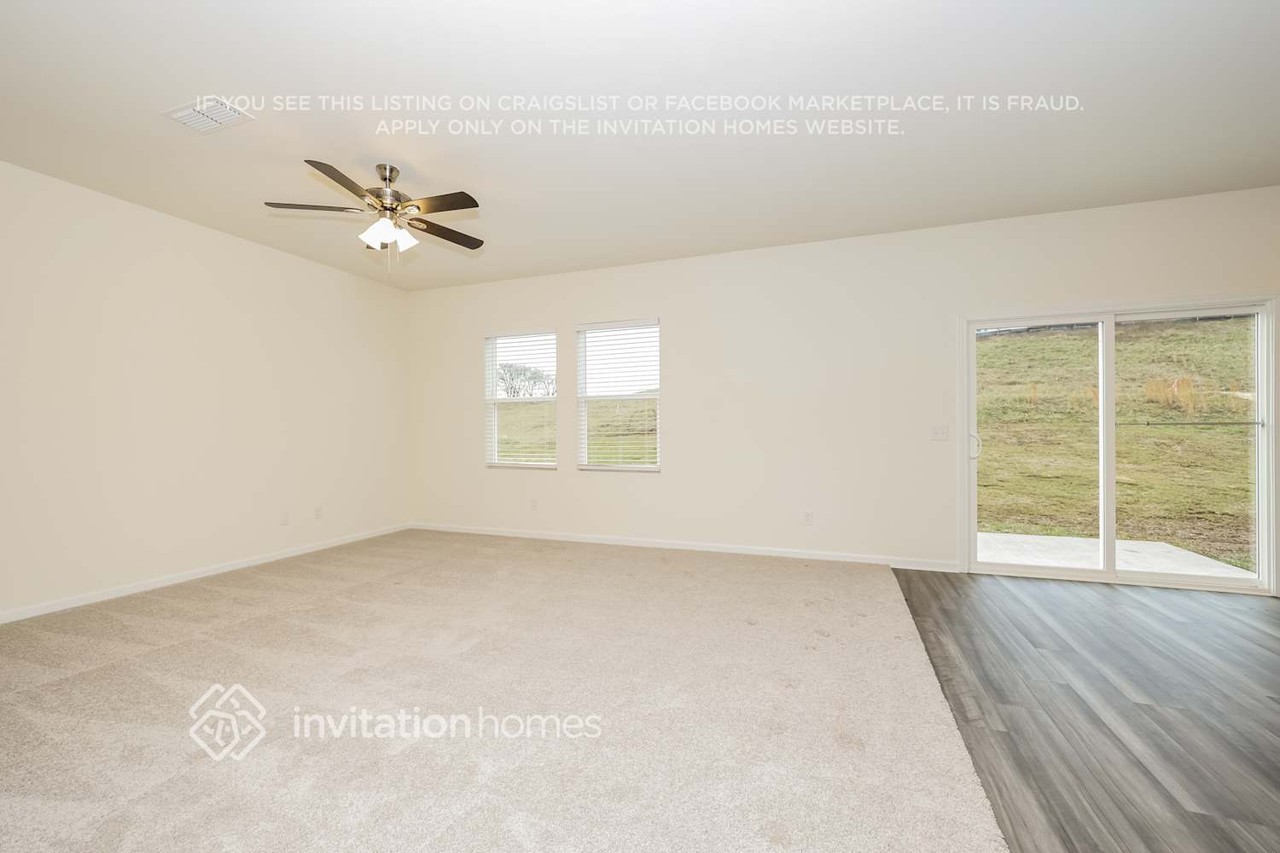 2126 Youngfellow Dr - Photo 5 of 18