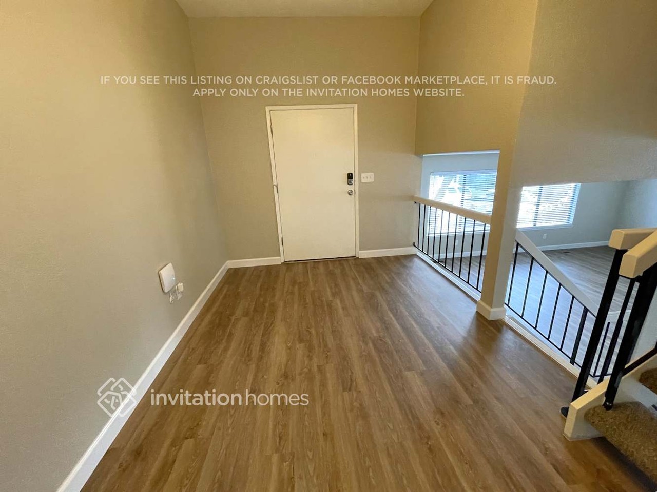 112 Royal Ct - Photo 6 of 14