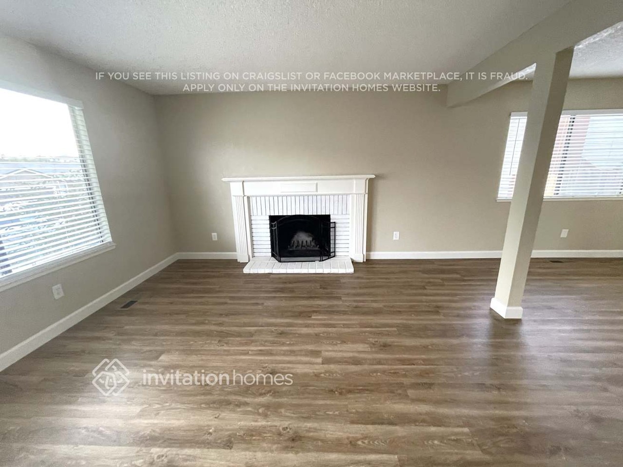 112 Royal Ct - Photo 4 of 14