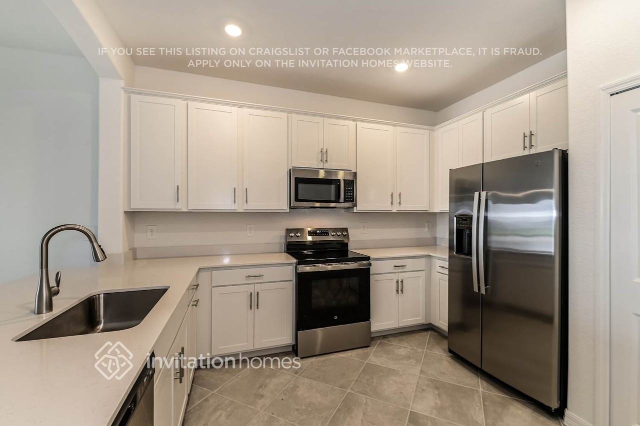 2235 Dragonfruit Way - Photo 6 of 16