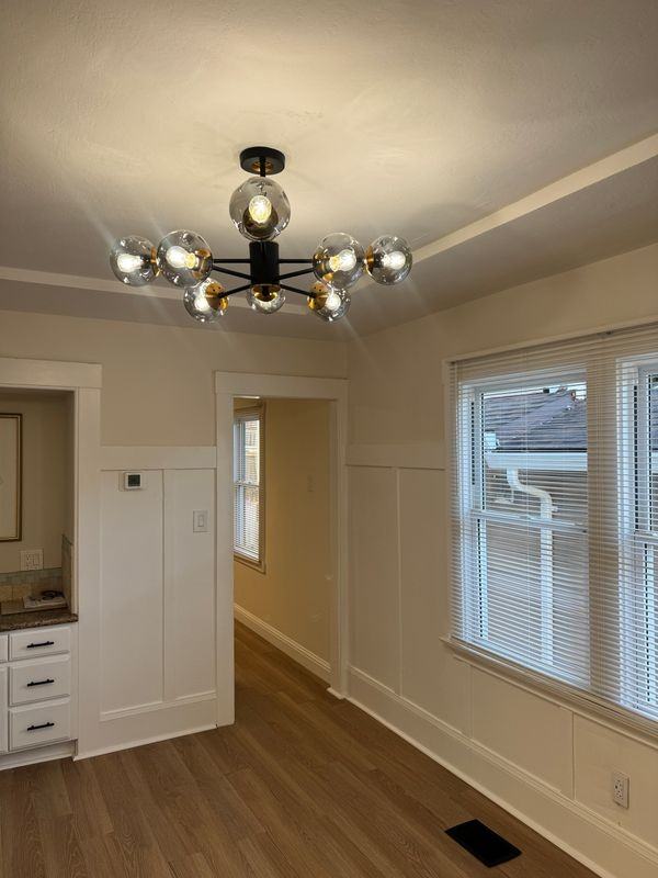 4732 Congress Ave - Photo 2 of 17