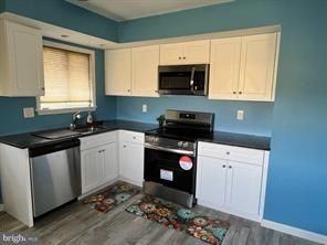 32 River Dr - Photo 3 of 4