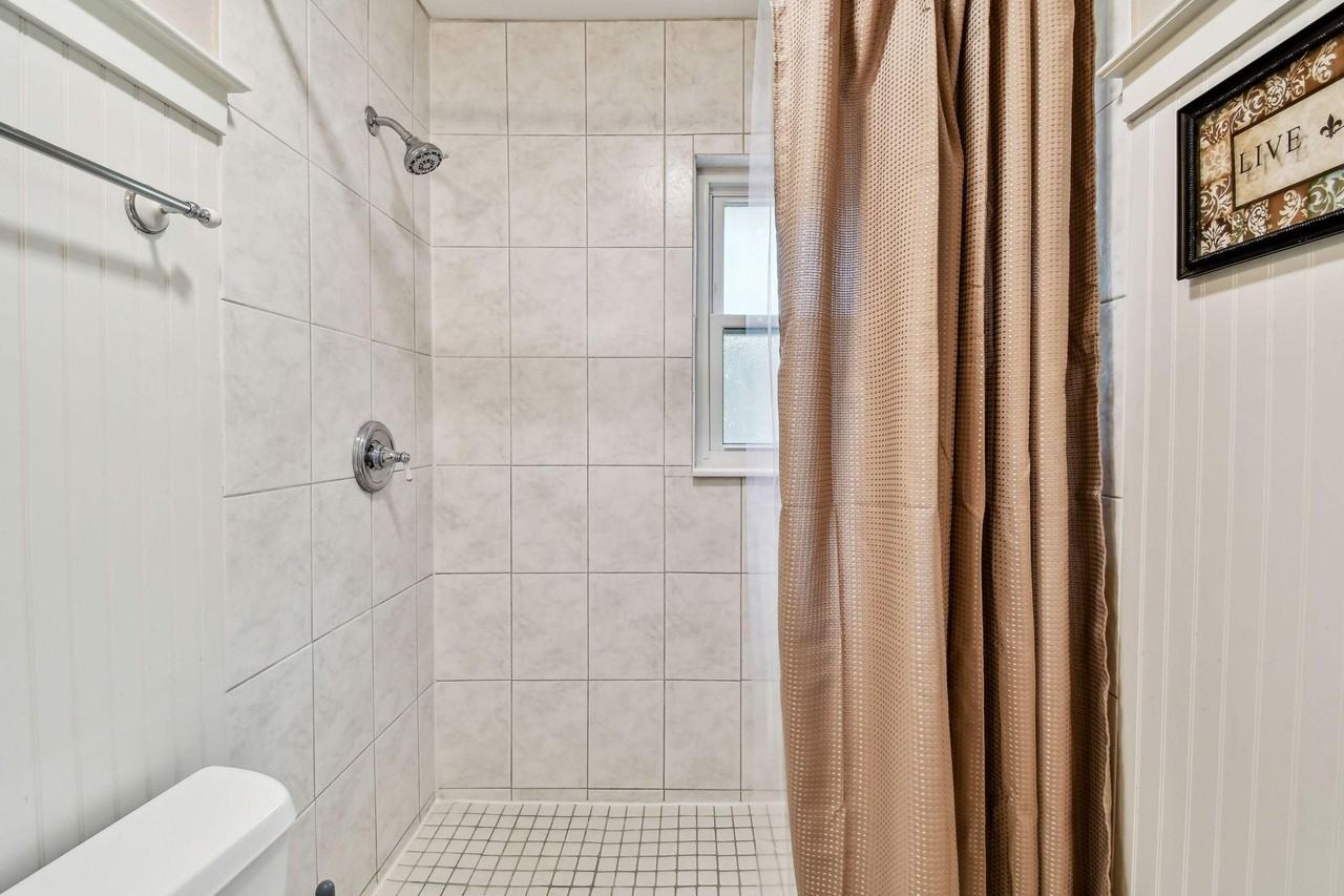 Sue Drive - Photo 5 of 17