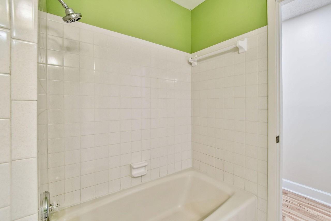 Sue Drive - Photo 7 of 17