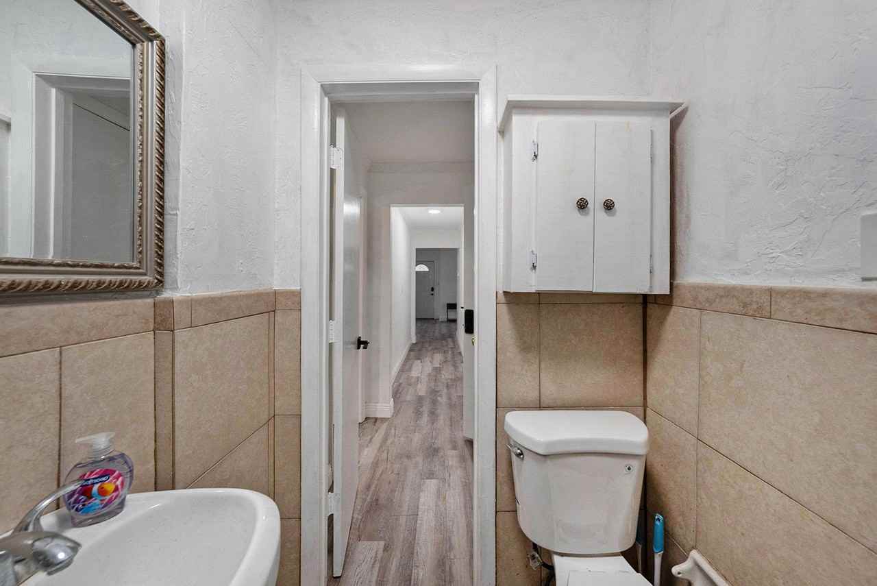 71st Avenue North - Photo 3 of 10