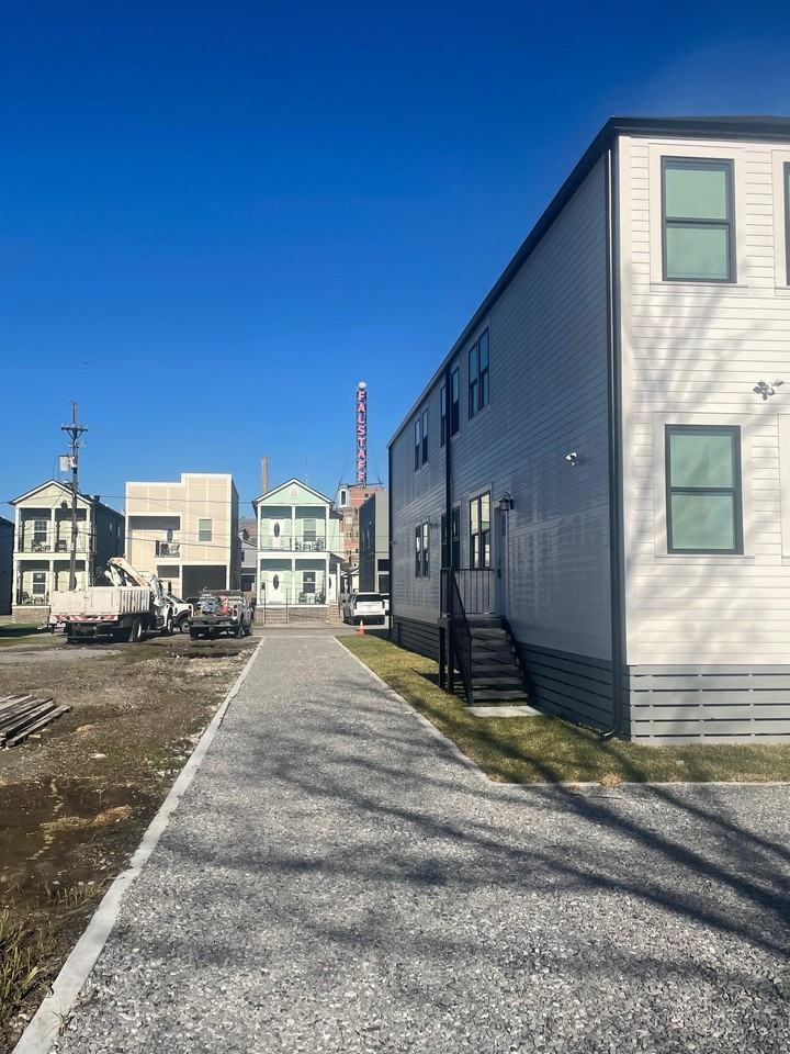 S Tonti St - Photo 5 of 6