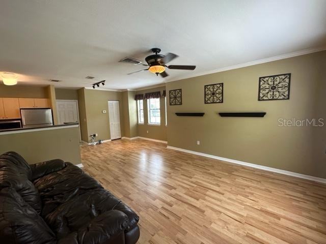 736 Centervale Drive - Photo 2 of 23