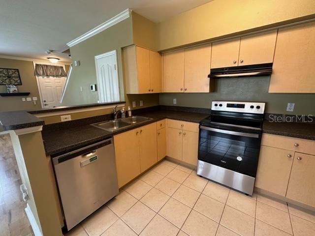 736 Centervale Drive - Photo 7 of 23