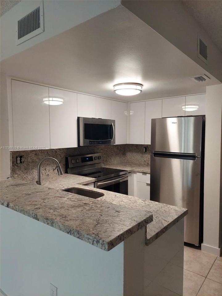 8675 Nw 5th Ter - Photo 2 of 12