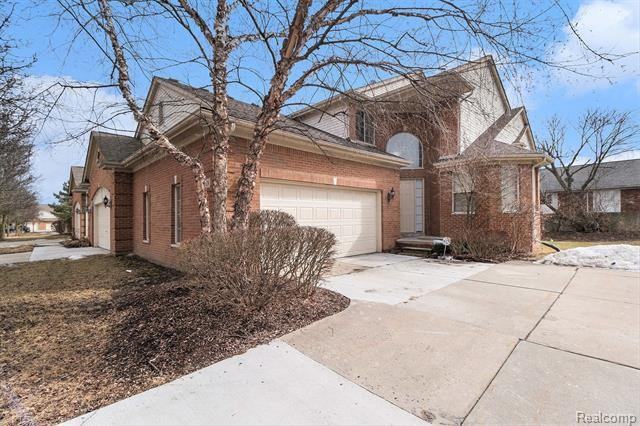 1028 Maya Ct - Photo 3 of 25
