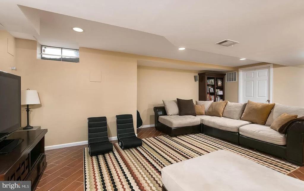 9 Tindall Trl - Photo 3 of 32