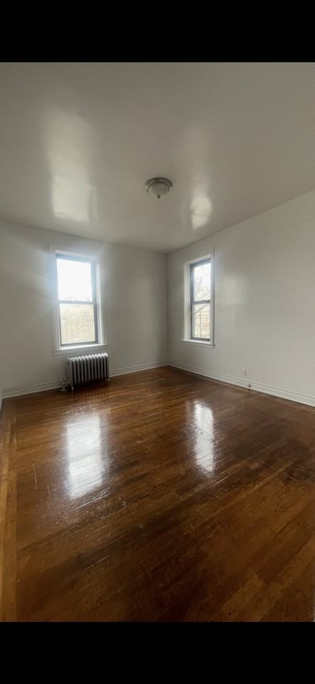 3542 Dekalb Ave - Photo 2 of 5