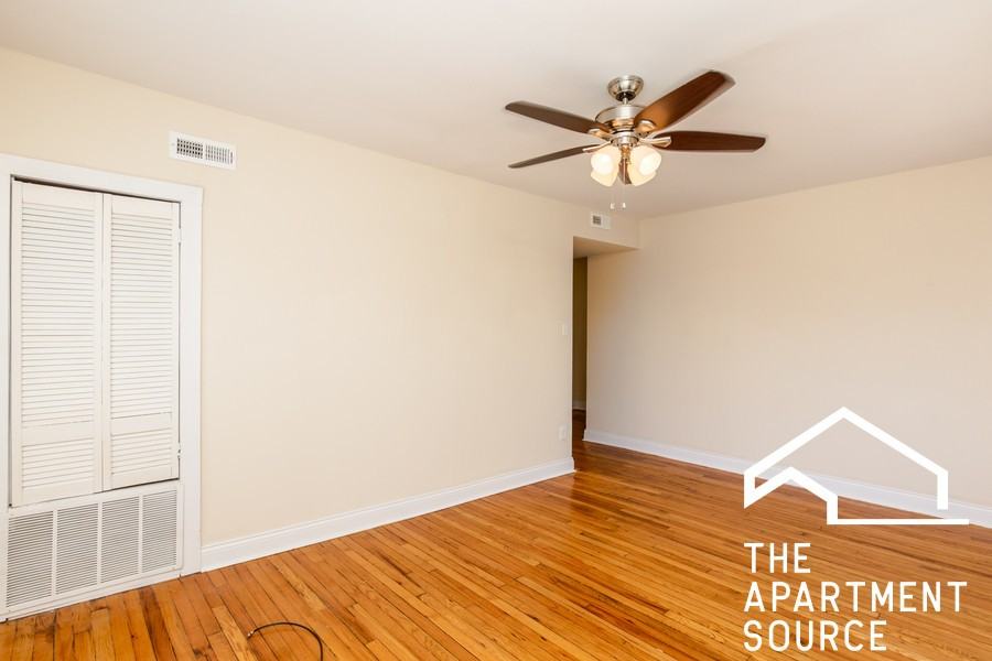 3301 W Belden Ave #1 - Photo 5 of 9