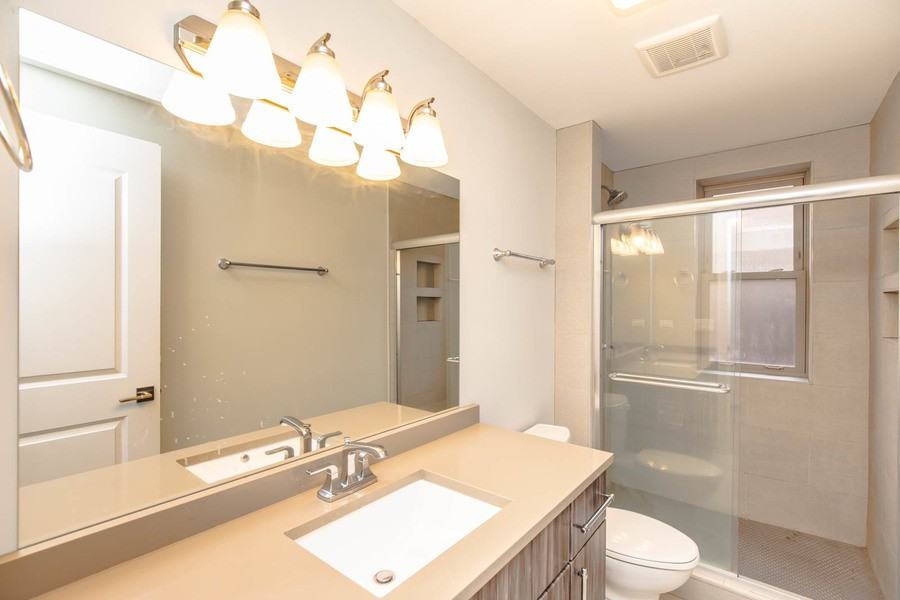 637 E 49th St #3 - Photo 7 of 9