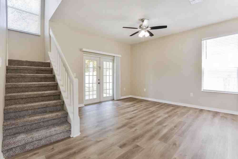 1221 Woodflower Way - Photo 5 of 17