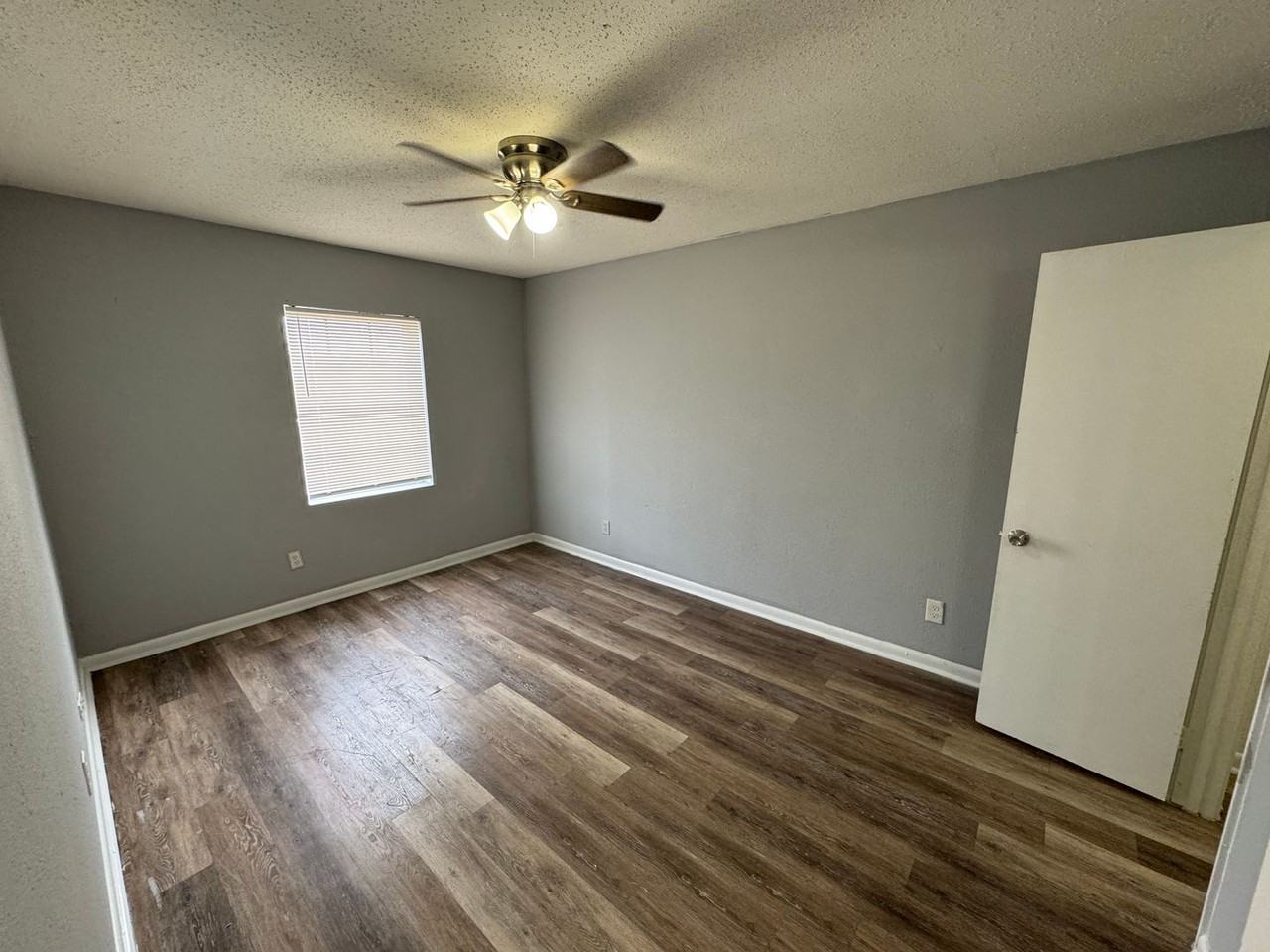 11311 Mara Lynn Rd - Photo 6 of 10