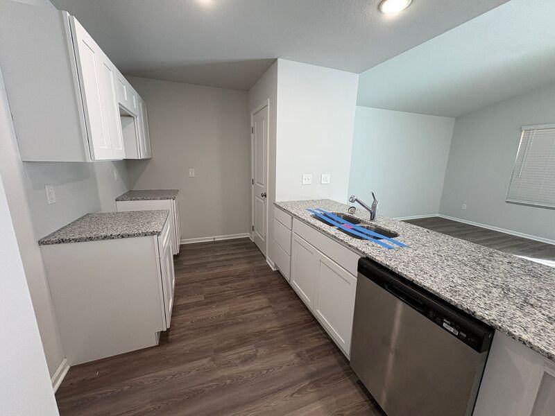 4025 Park Ave - Photo 3 of 36