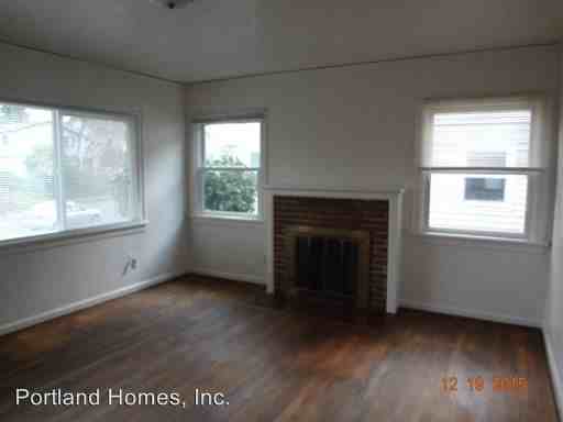 3747 SE 11th Ave - Photo 3 of 11