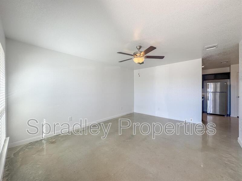 9110 Winding Ct Unit A - Photo 4 of 17