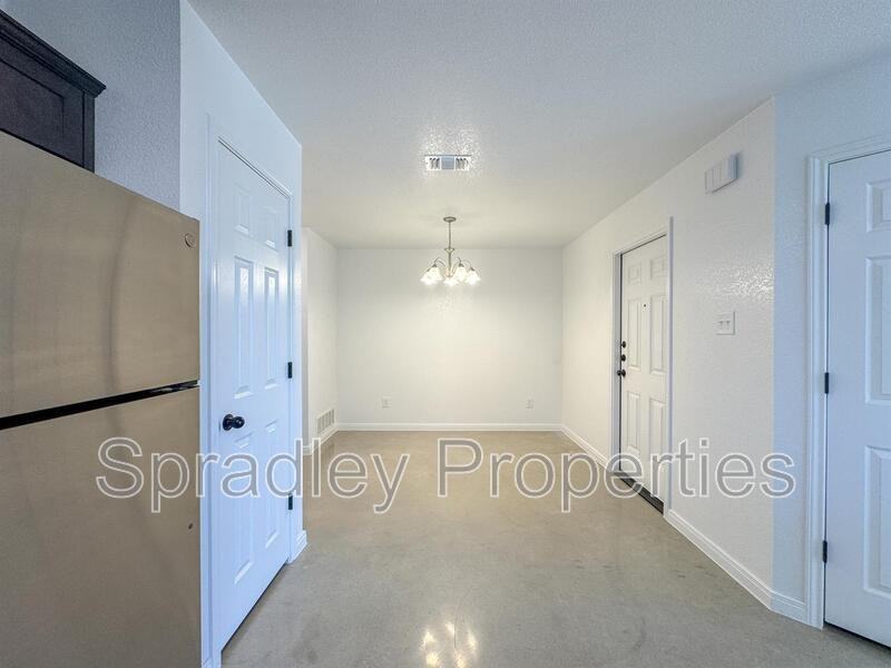 9110 Winding Ct Unit A - Photo 7 of 17