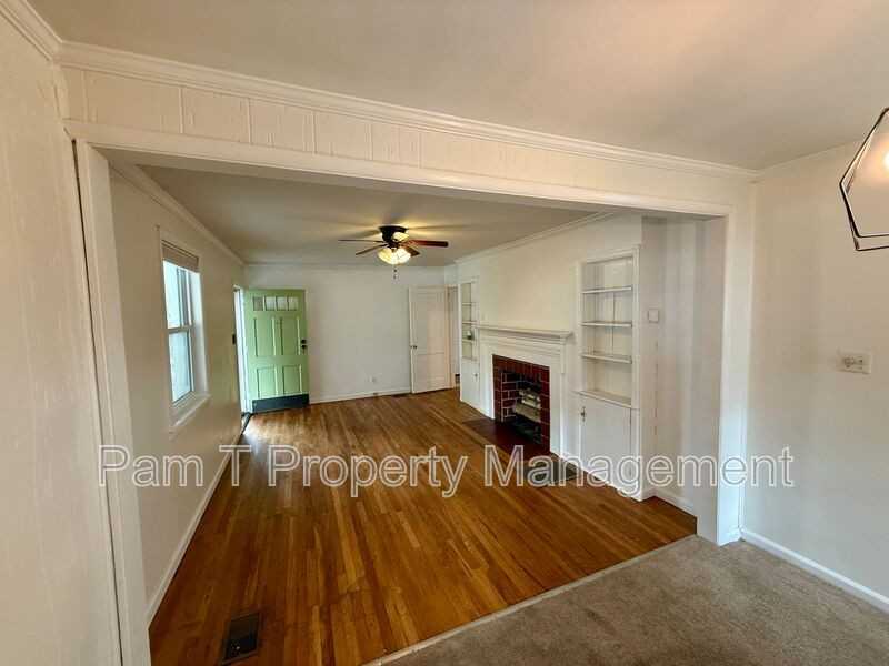 2322 E 42nd St - Photo 3 of 18