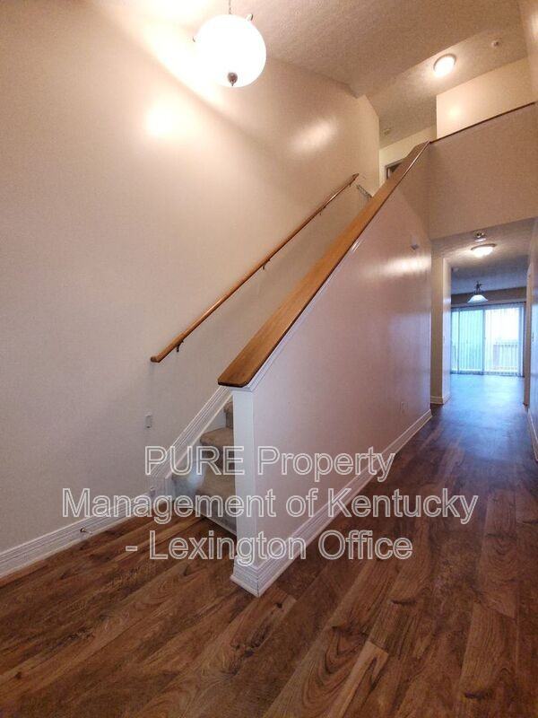 1314 Seminole Trl - Photo 3 of 27