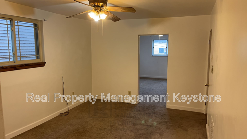 403 Ohio Ave #2ndFL - Photo 4 of 15