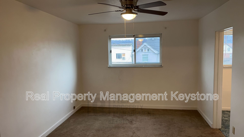 403 Ohio Ave #2ndFL - Photo 6 of 15