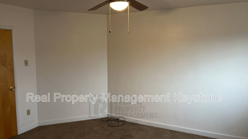 403 Ohio Ave #2ndFL - Photo 7 of 15