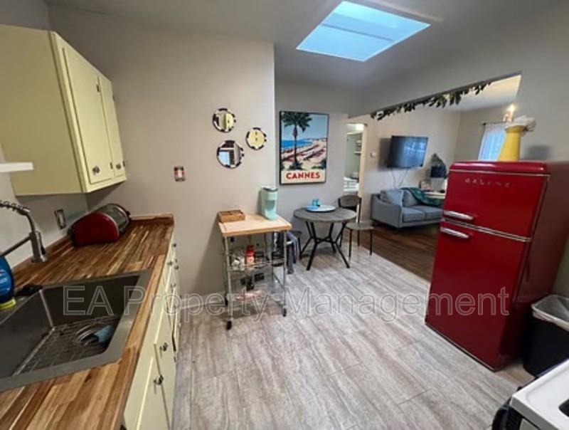 507 7th St Sw - Photo 2 of 8