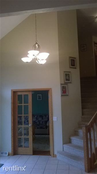 22 Woodland Ln - Photo 2 of 61