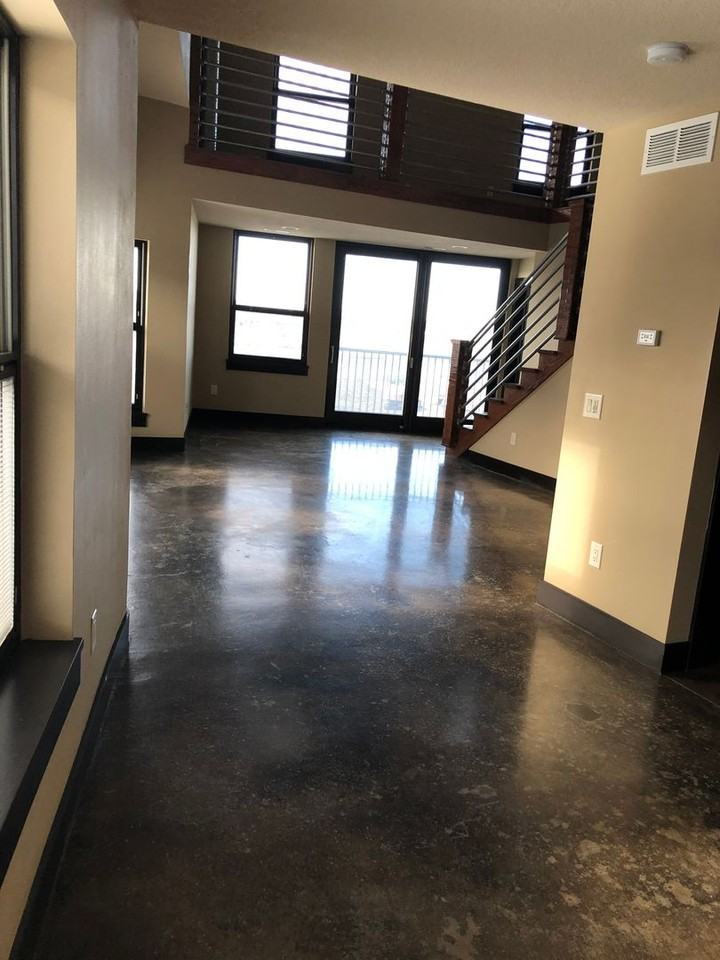 State Street Lofts - Photo 3 of 11