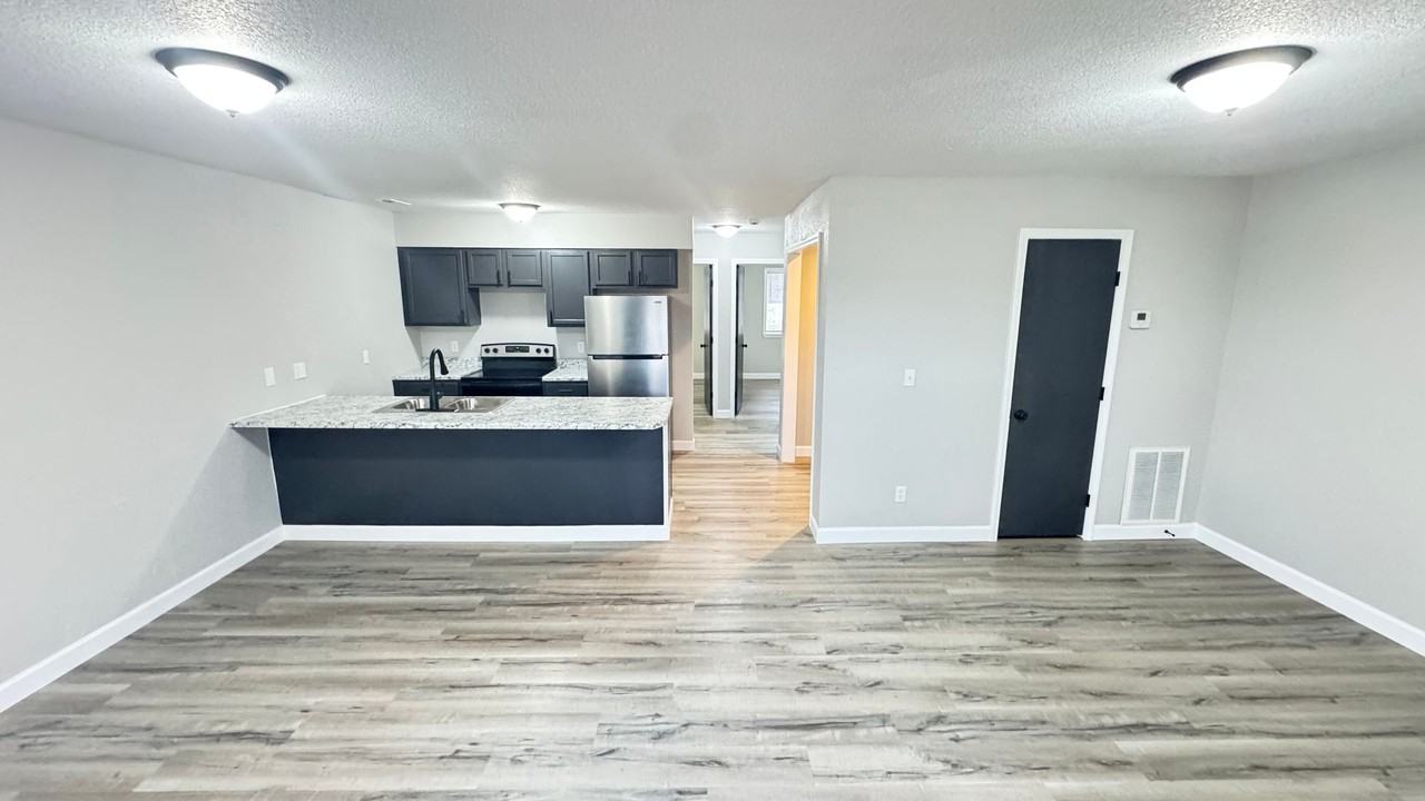 36 Osage Ridge Rd #5 - Photo 2 of 11