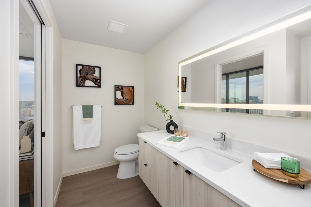 Studio Park Lofts & Tower - Photo 7 of 45