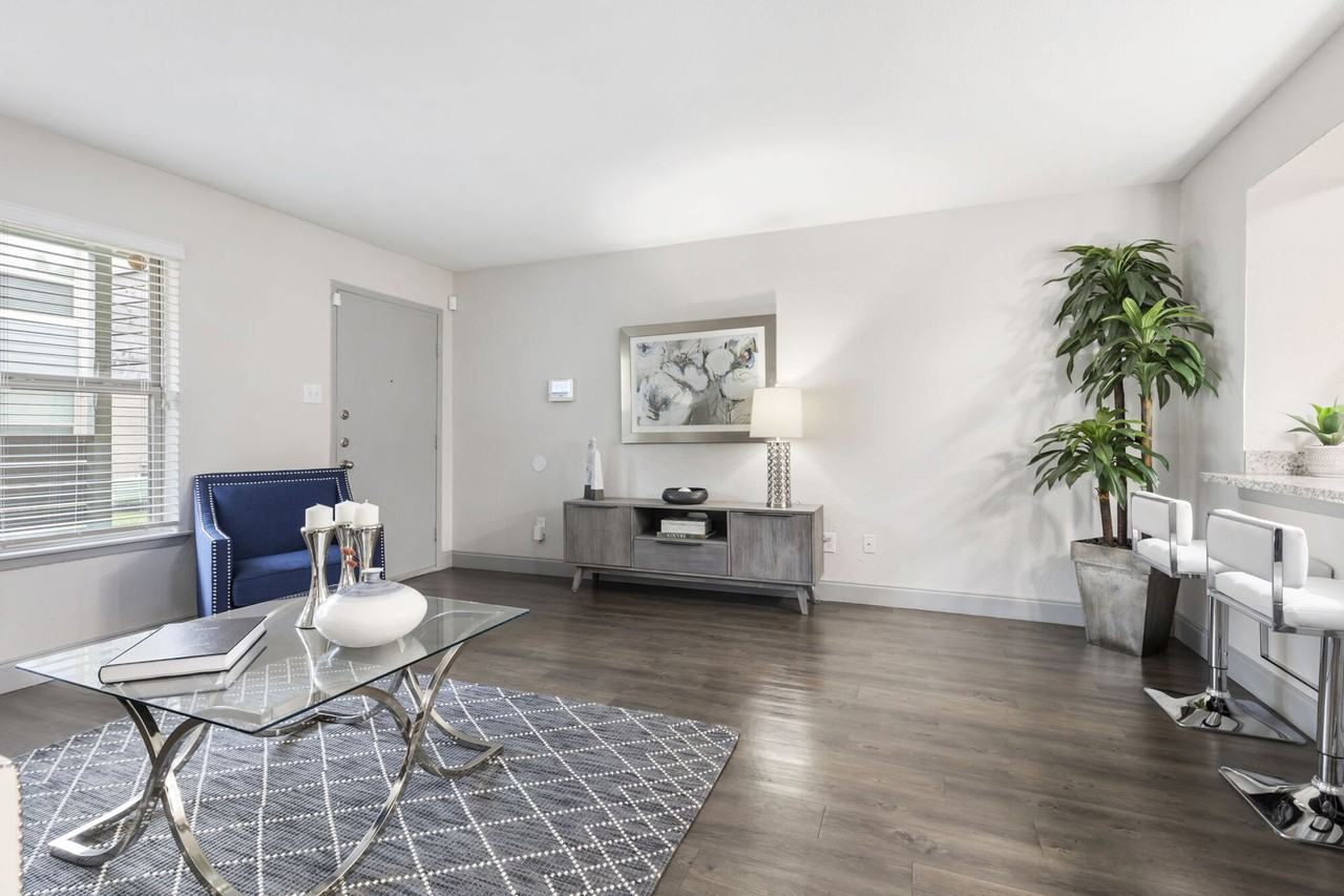 The Adalene - Photo 6 of 43