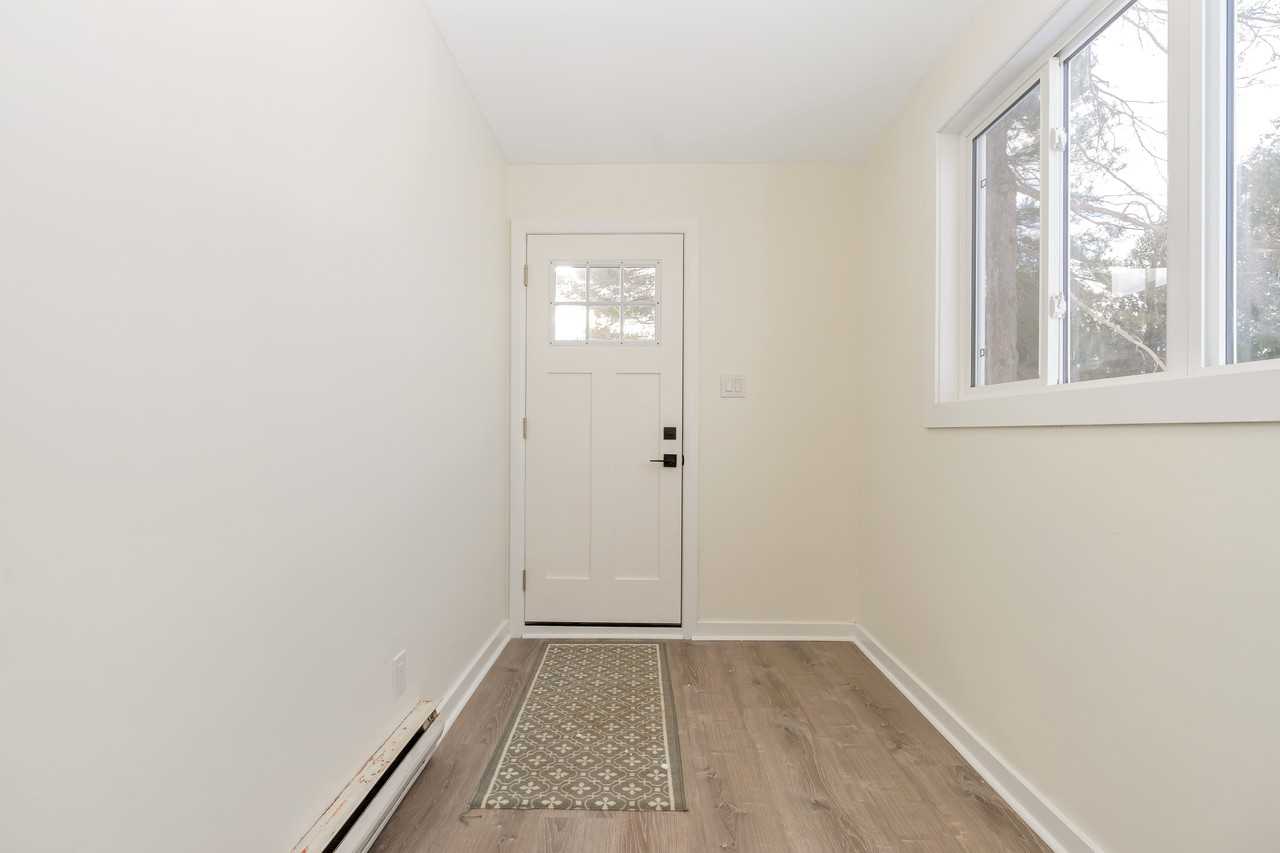 3142 4th Line - Photo 2 of 28