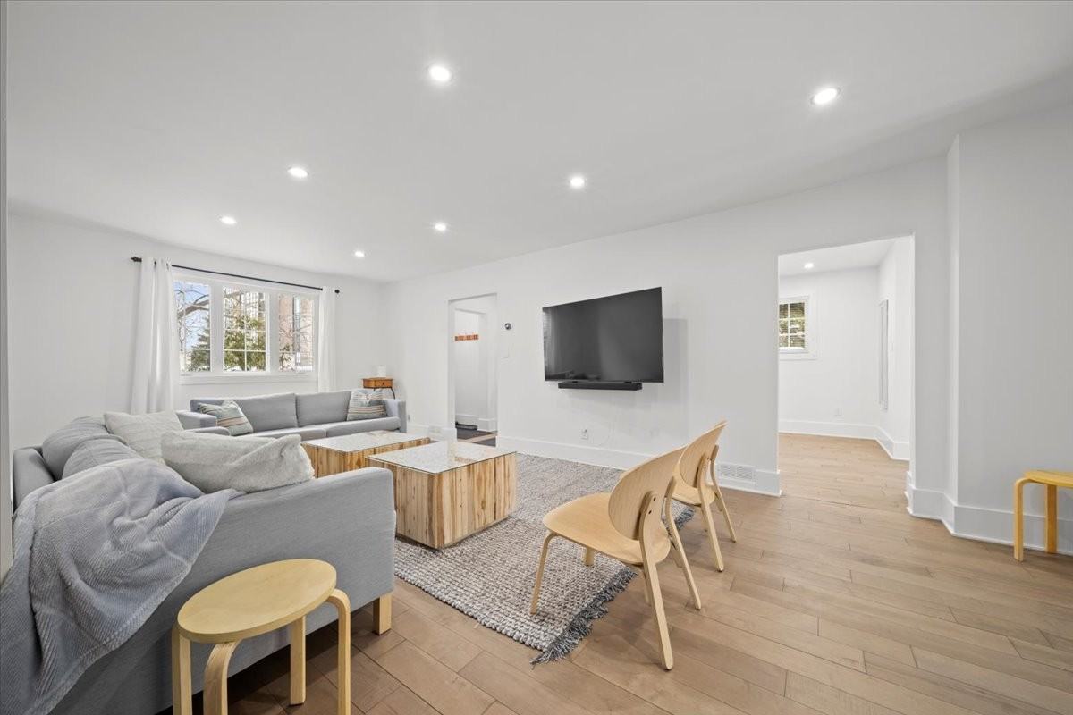 88 Range Road - Photo 4 of 36