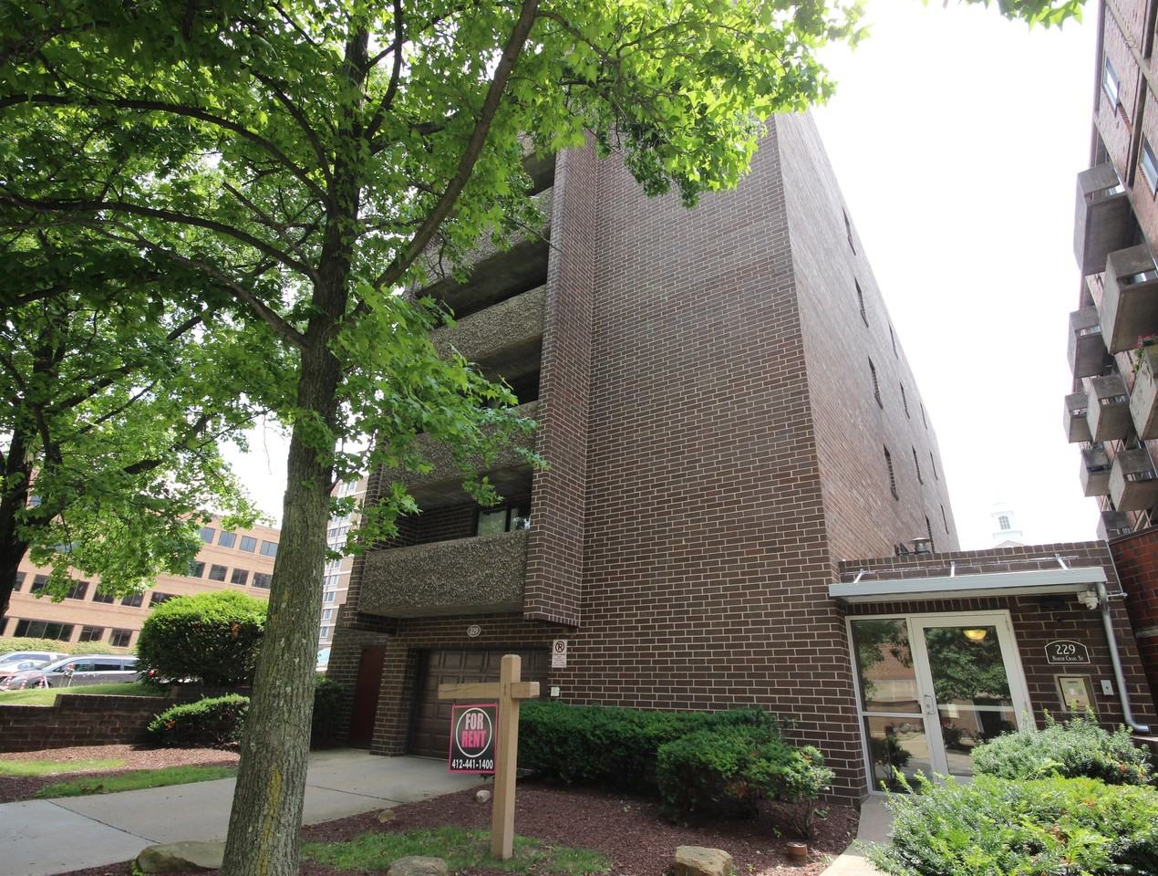 SAXONY APARTMENTS -- 019 - Photo 7 of 18