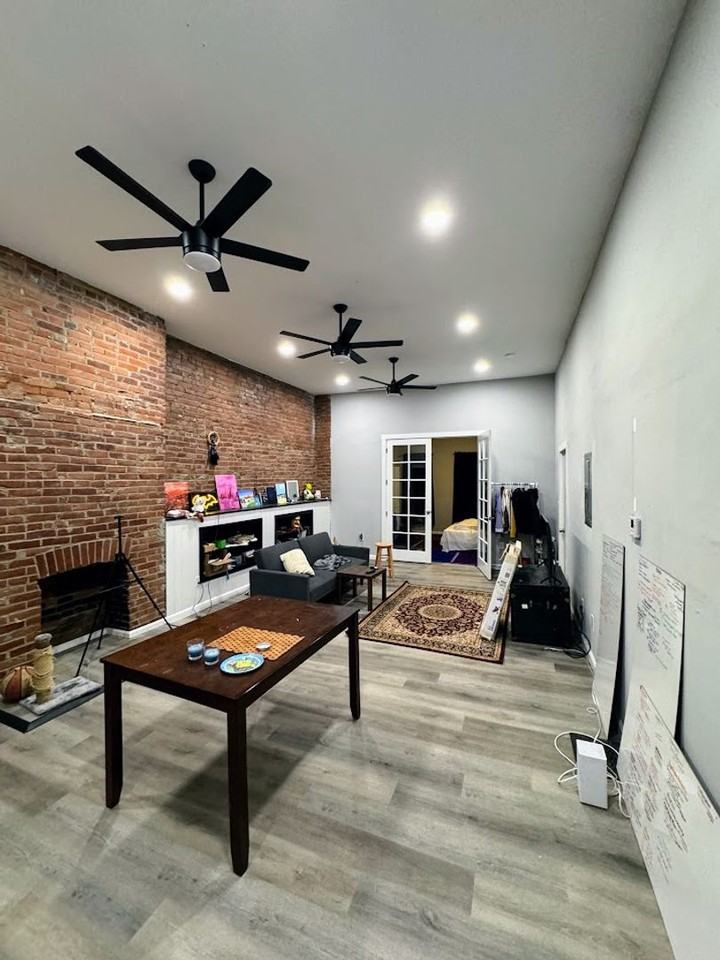 3227 Dawson Street - Photo 3 of 16