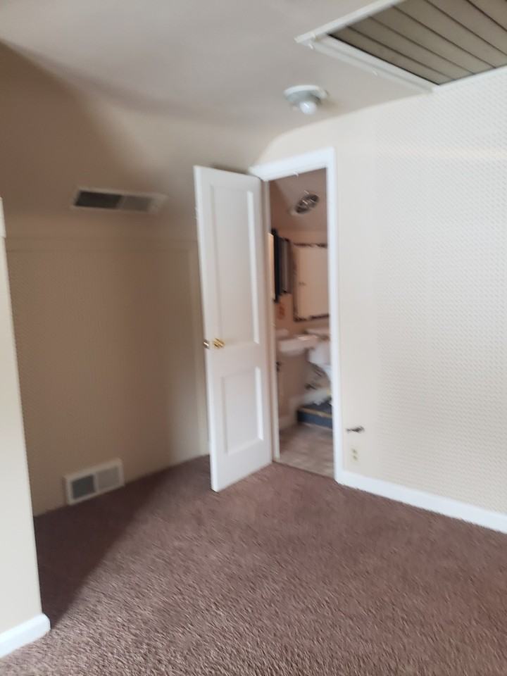 1640 Washington Ave - Photo 2 of 32