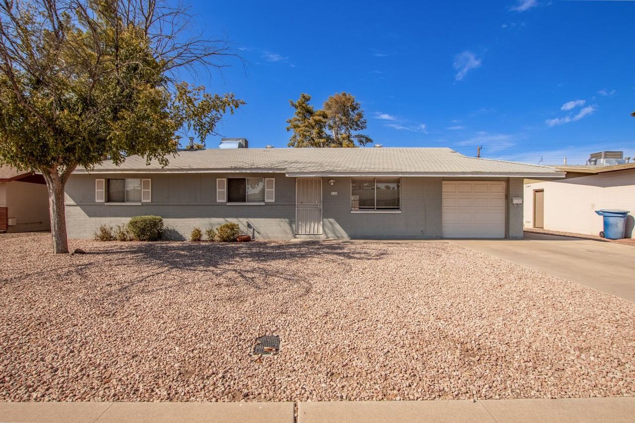312 E Hermosa Dr - Photo 2 of 33