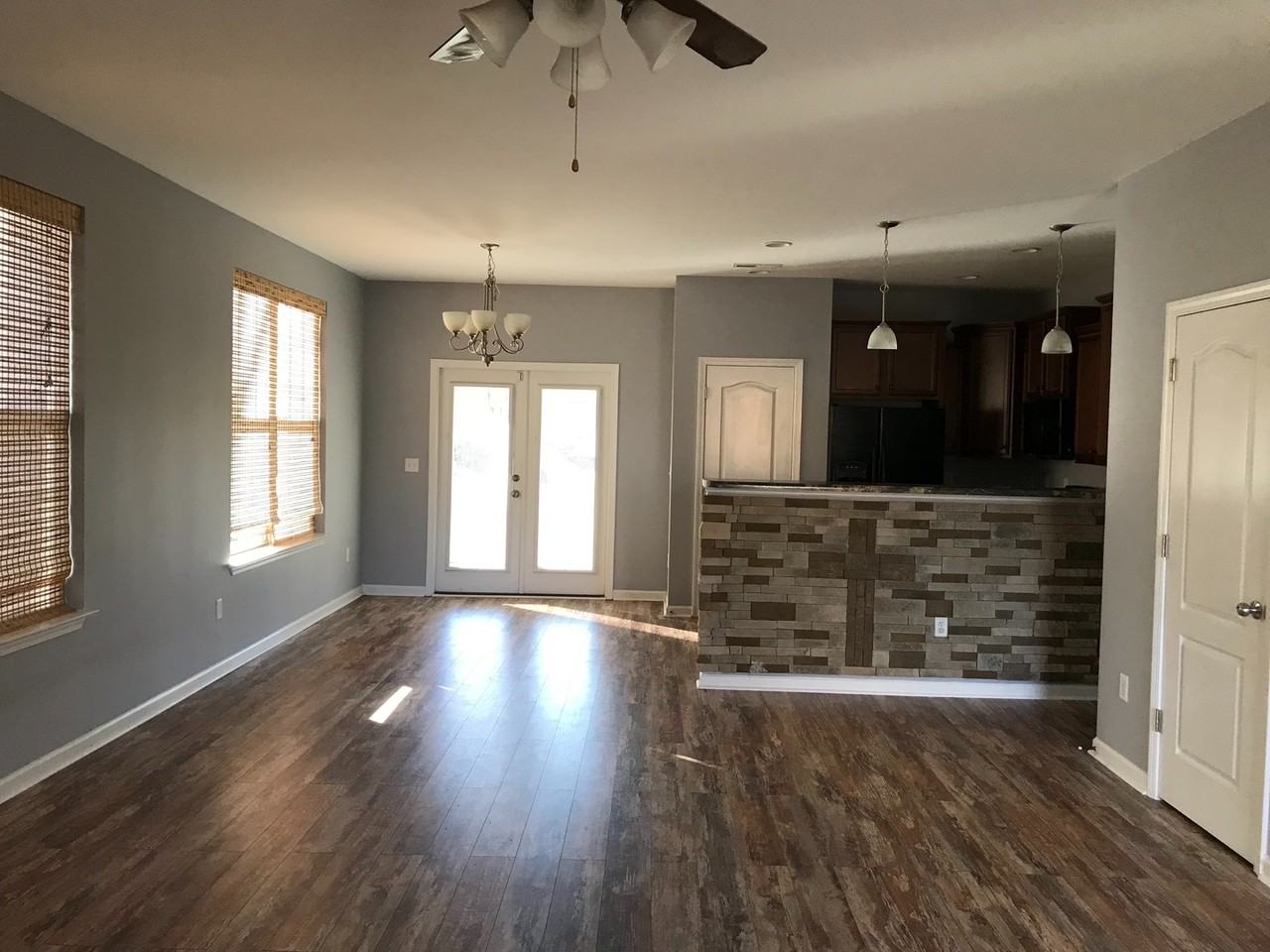 69 Thunderbird Dr - Photo 2 of 18
