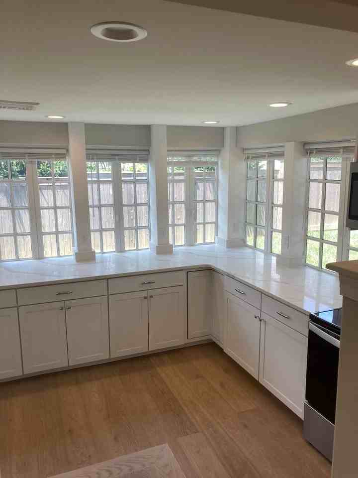 233 E Montgomery Ave - Photo 3 of 6